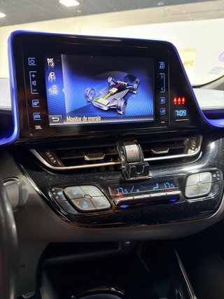 Toyota C-HR 2016