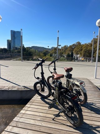 Bicicleta eléctrica ALQUILER para glovo pedido