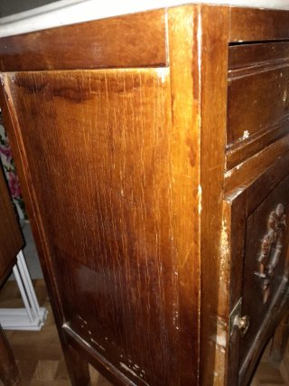 Mesilla de noche antigua madera mármol