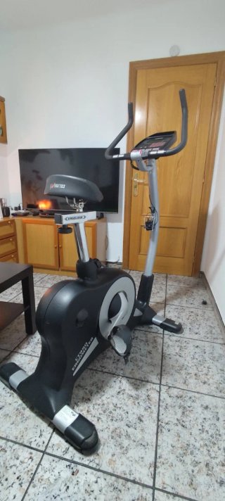 Bicicleta Estática Digital CT990 Ergometer