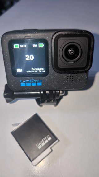 Cámara acción GoPro Hero 12 + Accesorios