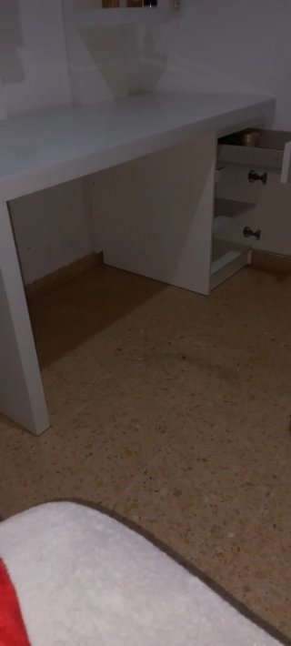 Escritorio blanco moderno