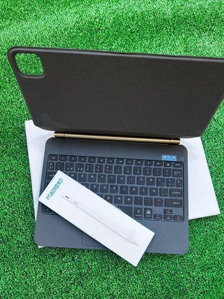 Earto teclado iPad Air 11 (M4 2026) + Metapen A8