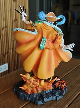 Figura Buggy “ El Payaso “ One Piece  - 25cm