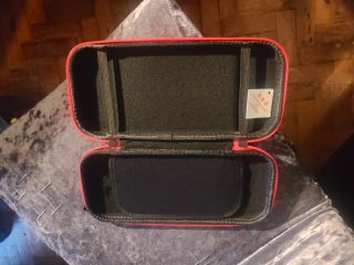 Capa Nintendo Switch Lite Bege e Vermelho