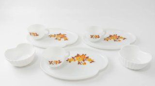Set stoviglie floreale in vetro