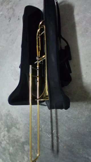 Trombón Logan traspositor sin boquilla
