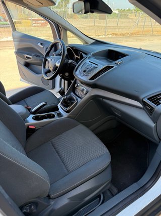 Ford Grand C-MAX 1.0 EcoBost 125 Titanium 5p S/S