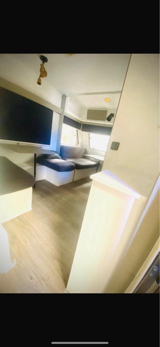 Caravana Adria +750kg con documentación + avance