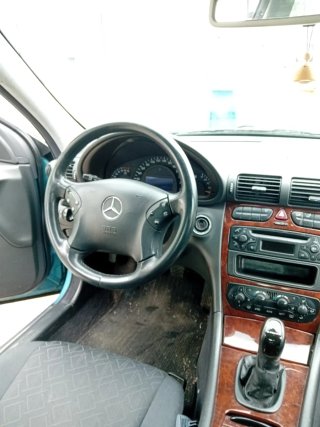 Mercedes-Benz c180k 2002