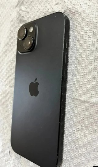 iPhone 15 Grigio Scuro