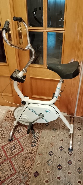Bicicleta Estática BH 727
