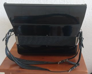 Acordeón Hohner Student 80