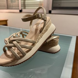 Sandalias GIOSEPPO Mujer Talla 39 Oro