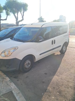 FIAT Doblò 2012