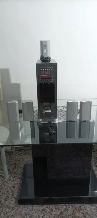 - Subwoofer Amplificador - Home cinema 5.1