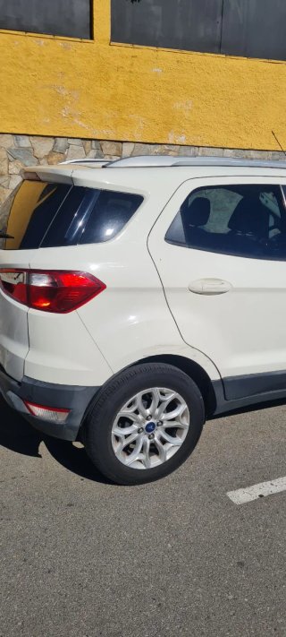Ford EcoSport 2016