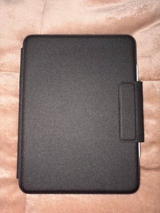 iPad Air 4ª Gen (2020) + logitech folio touch