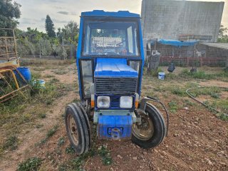 Tractor Ebro 6045V Kubota