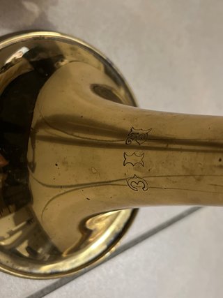 Tromba vintage dorata