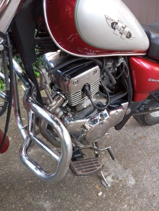Hammel Cruiser 125 Roja y Plata