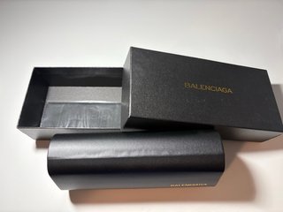 Occhiali Balenciaga Neri e Grigio