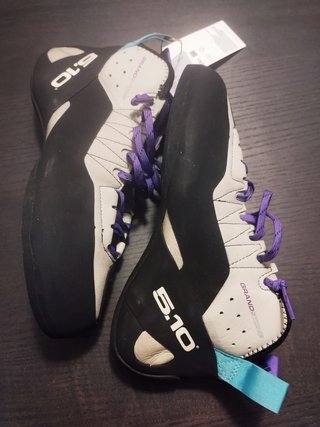 PIES DE GATO FIVE TEN GRANDSTONE