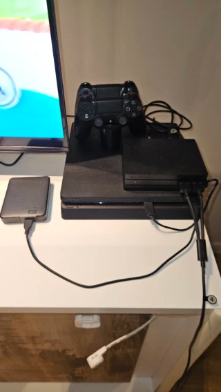 PS4 slim + PS VR + Aim Controller Sony