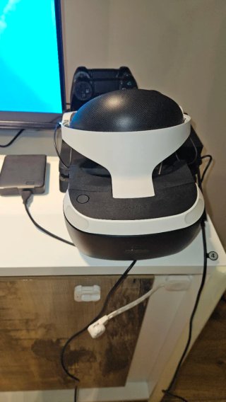 PS4 slim + PS VR + Aim Controller Sony