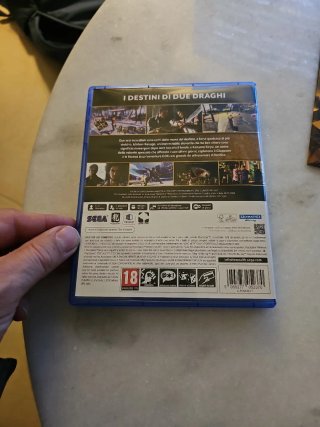 PS5 Like a Dragon: Infinite Wealth con dlc.