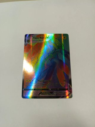 Carta Pokémon Tapu Koko VMAX Rainbow Rare