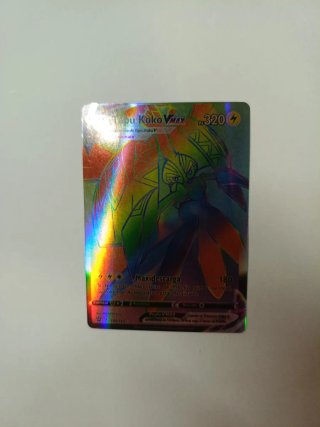 Carta Pokémon Tapu Koko VMAX Rainbow Rare