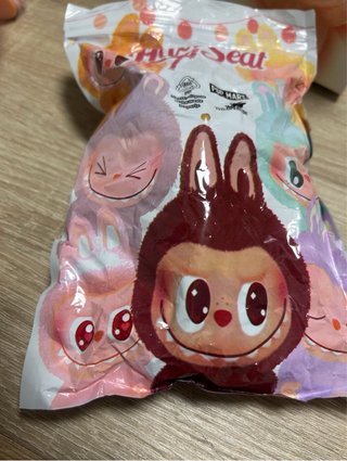 Muñeca Labubu Pop Mart Peluche Naranja Rosa