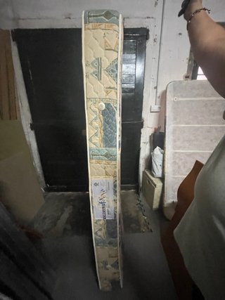 Colchon somier y cabecero de 1,80x1,05