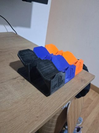 Soportes Mandos PS4 impreso en 3d
