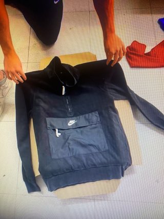 Sudadera Nike Negra Media Cremallera Bolsillo