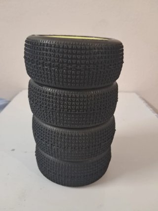 Rodas RC 1/8 TT AKA Catapult