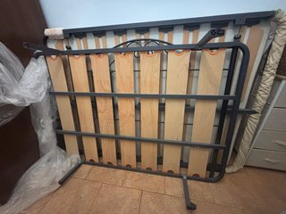 Somier 120cm Metal y láminas madera