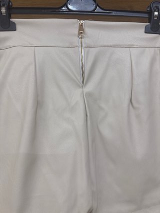 Shorts ecopelle vita alta eleganti beige M