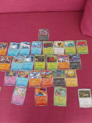 Cartas Pokémon Variadas