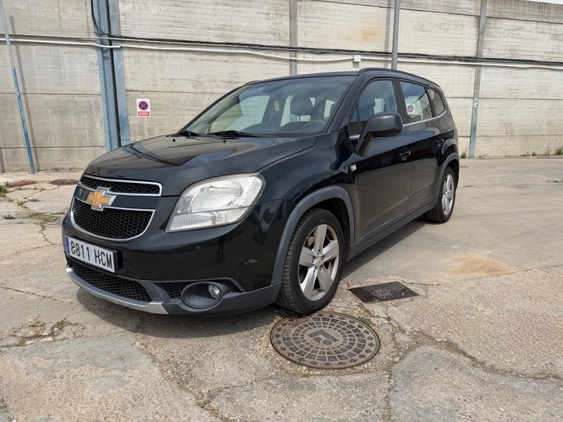 Chevrolet Orlando 2011 - foto 1