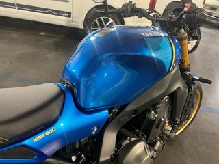 Yamaha XSR 900 A2 2024 Azul/Dorado
