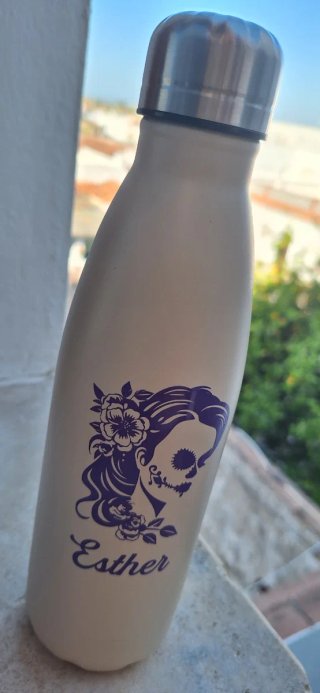 Botella personalizada con nombre