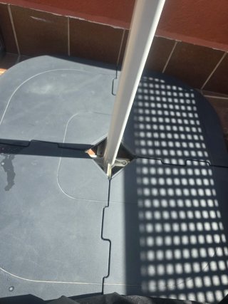 Sombrilla para exterior + Base de sujección