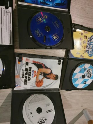 Lote Juegos PC Los Sims (Varias Expansiones)