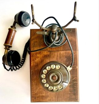 Teléfonos antiguos