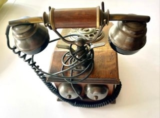 Teléfonos antiguos