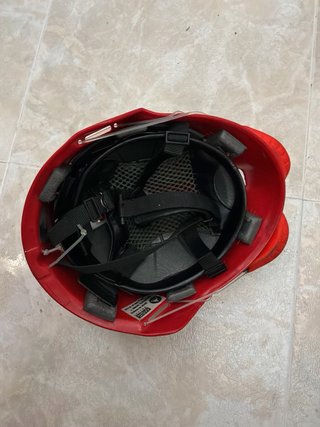 Casco MSA para emergencias