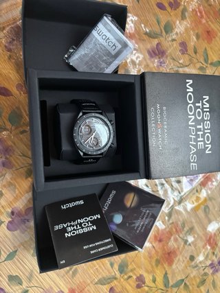 Omega x Swatch Snoopy Moonphase nuevo con caja