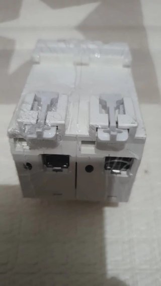 EARU DZ47-100 C80 Interruptor Automático